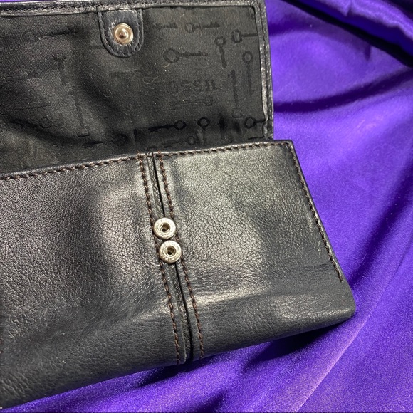📌Vintage like New Fossil Key Cow Hide Leather Tri-fold Wallet, 16 Card Slots - Picture 10 of 13